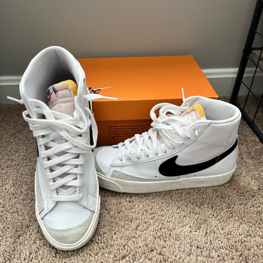 Nike Blazer Mid ‘77